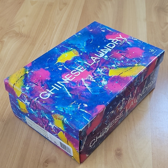 NIB Chinese Laundry Amore Platform Leather Sandal - Picture 4 of 16